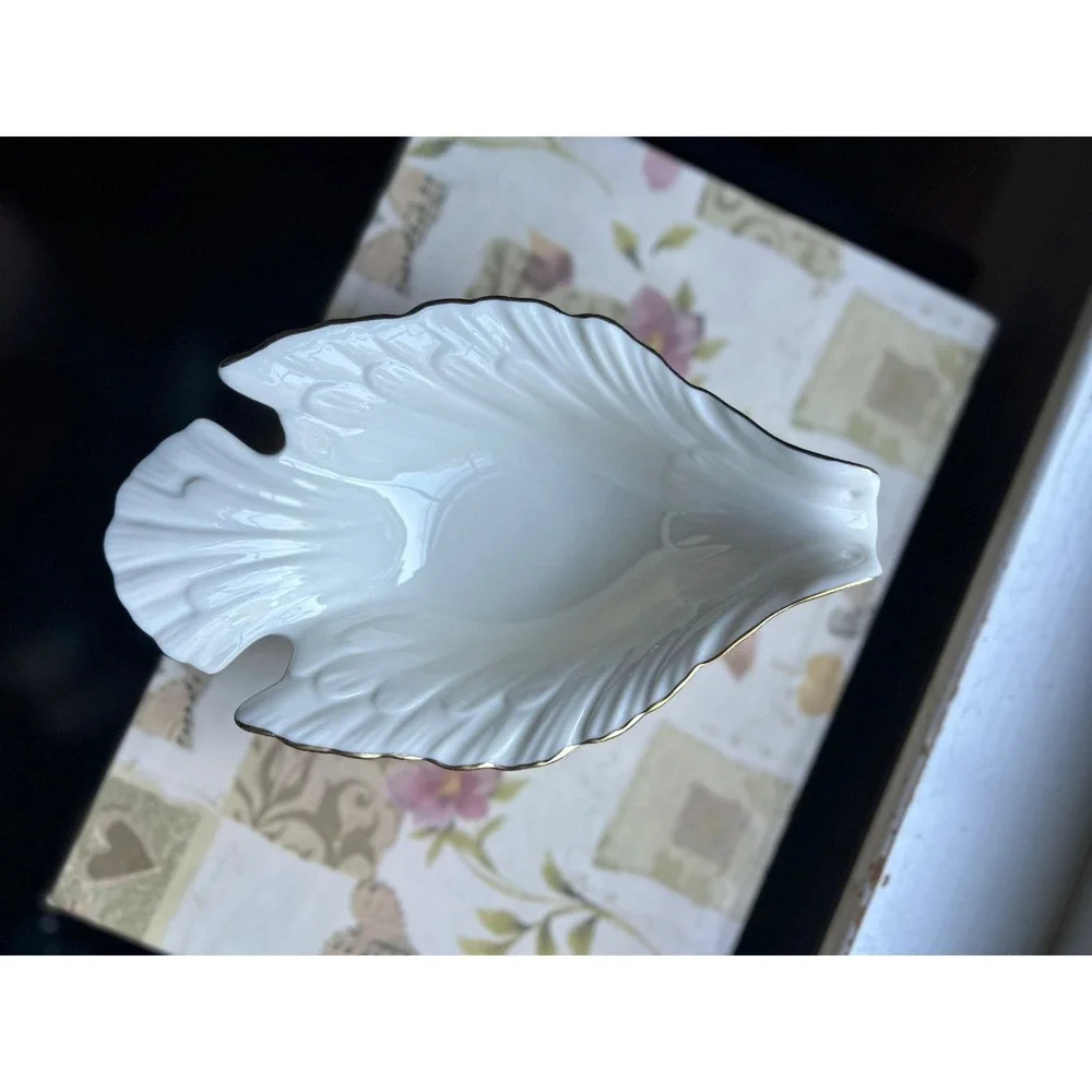 Vintage Lenox Porcelain Dove Catchall Candy Dish Gold Trim Ivory